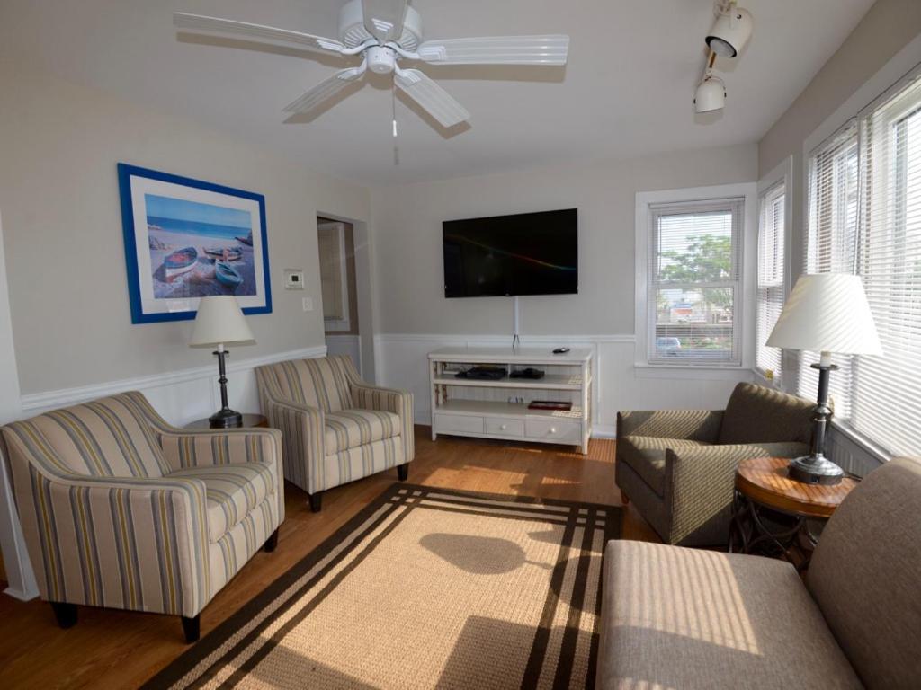Surf Club Oceanfront Hotel Dewey Beach Exterior foto